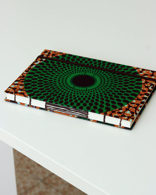 Quaderno A5 wax africano cerchio verde (elastico e busta)