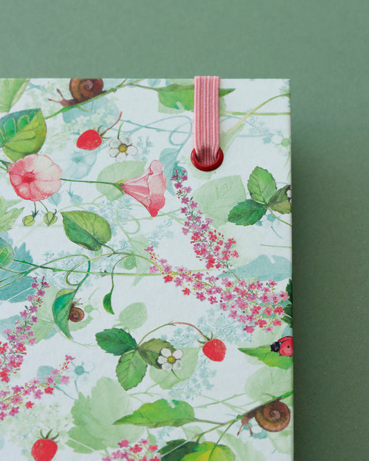 Quaderno A5 botanico Appunti Fragole, lillà e belle di giorno