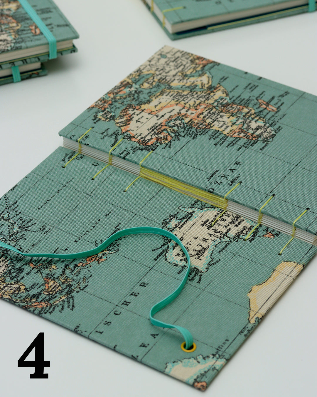Quaderno Appunti Formato A5 Mappamondo con busta ed elastico