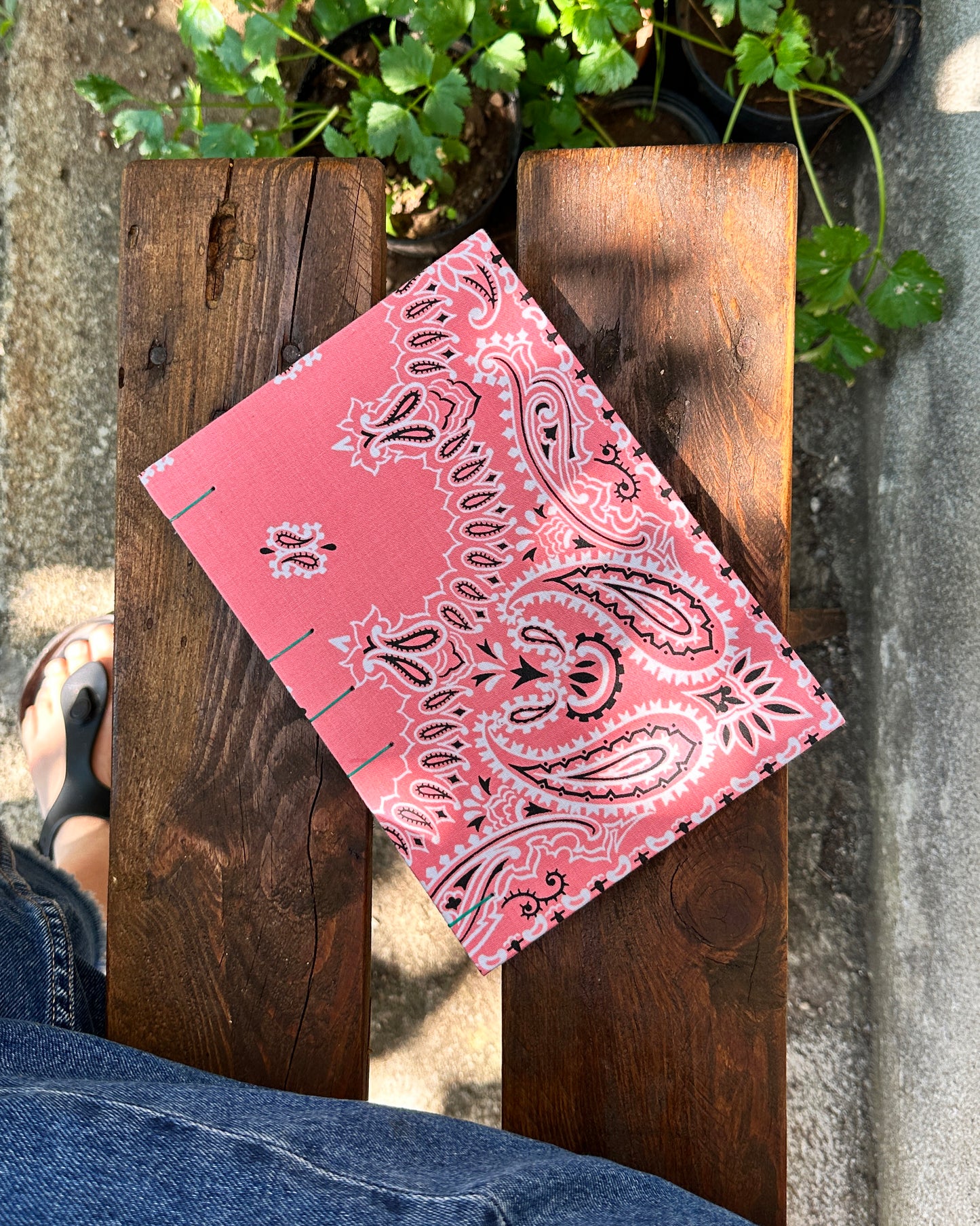 Quaderno disegno mixed media bandana rosa e verde acqua