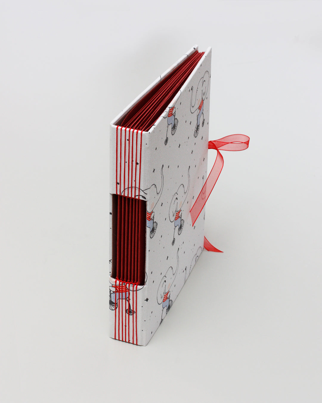Album primavera elefantini rosso
