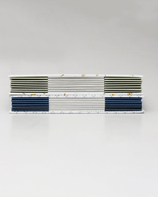 Album piccolo medio fotografia o guestbook | rilegatura australiana | (Altri) colori che fanno brillare il bianco