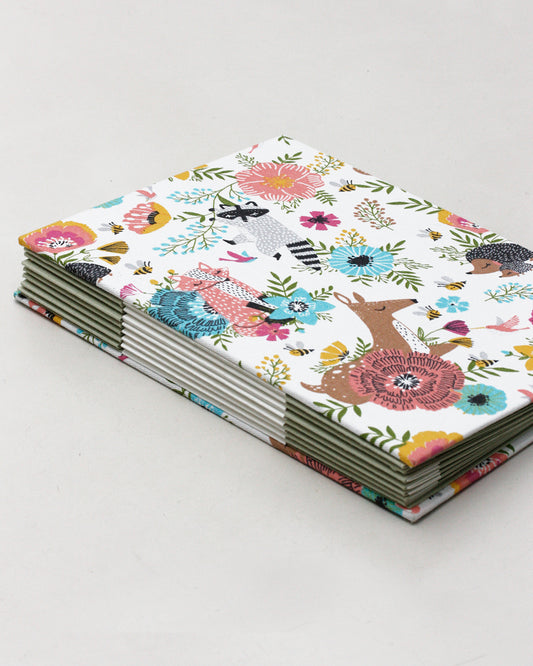 Album piccolo medio fotografia o guestbook | rilegatura australiana | primavera nel bosco