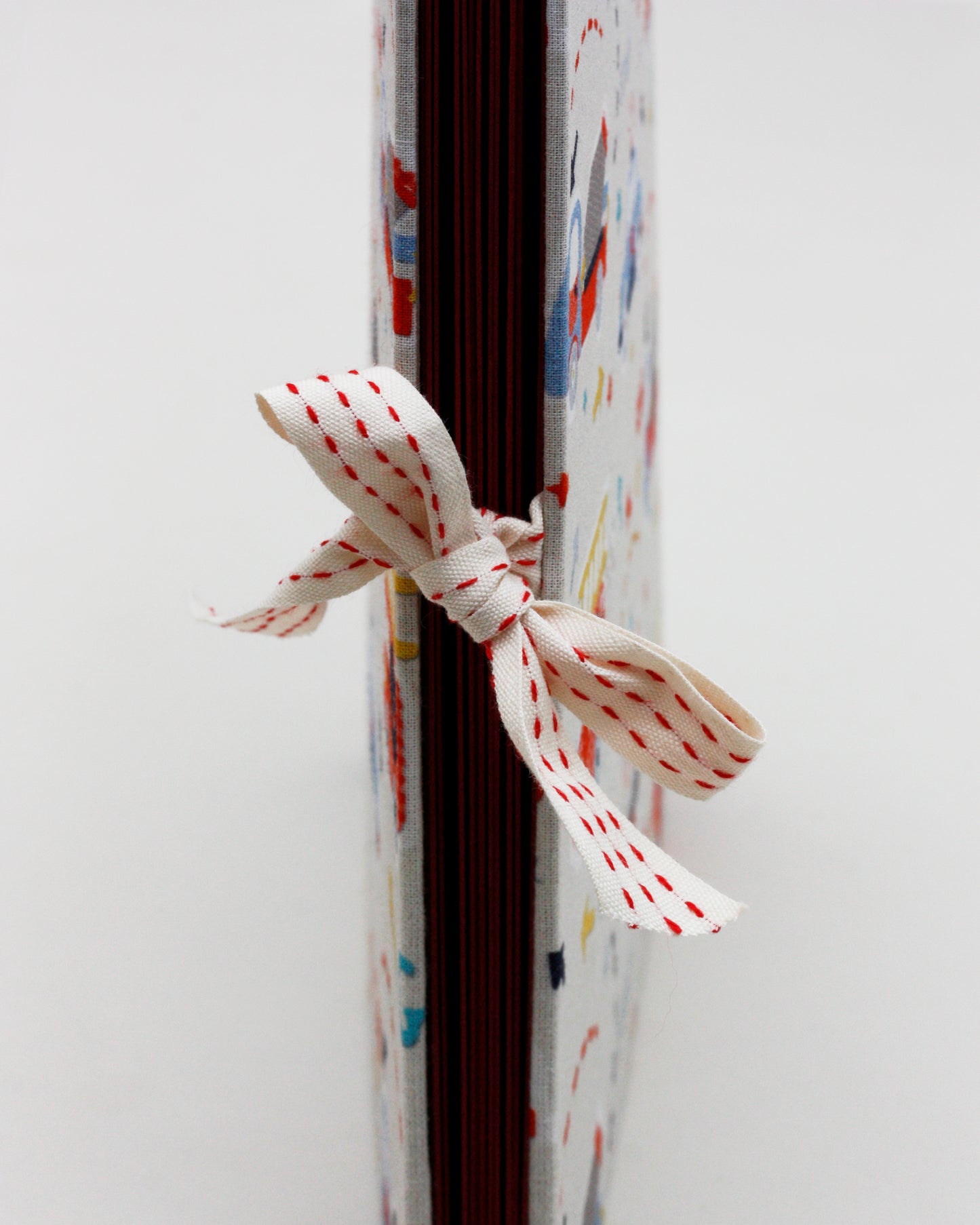 Album primavera macchinine rosso