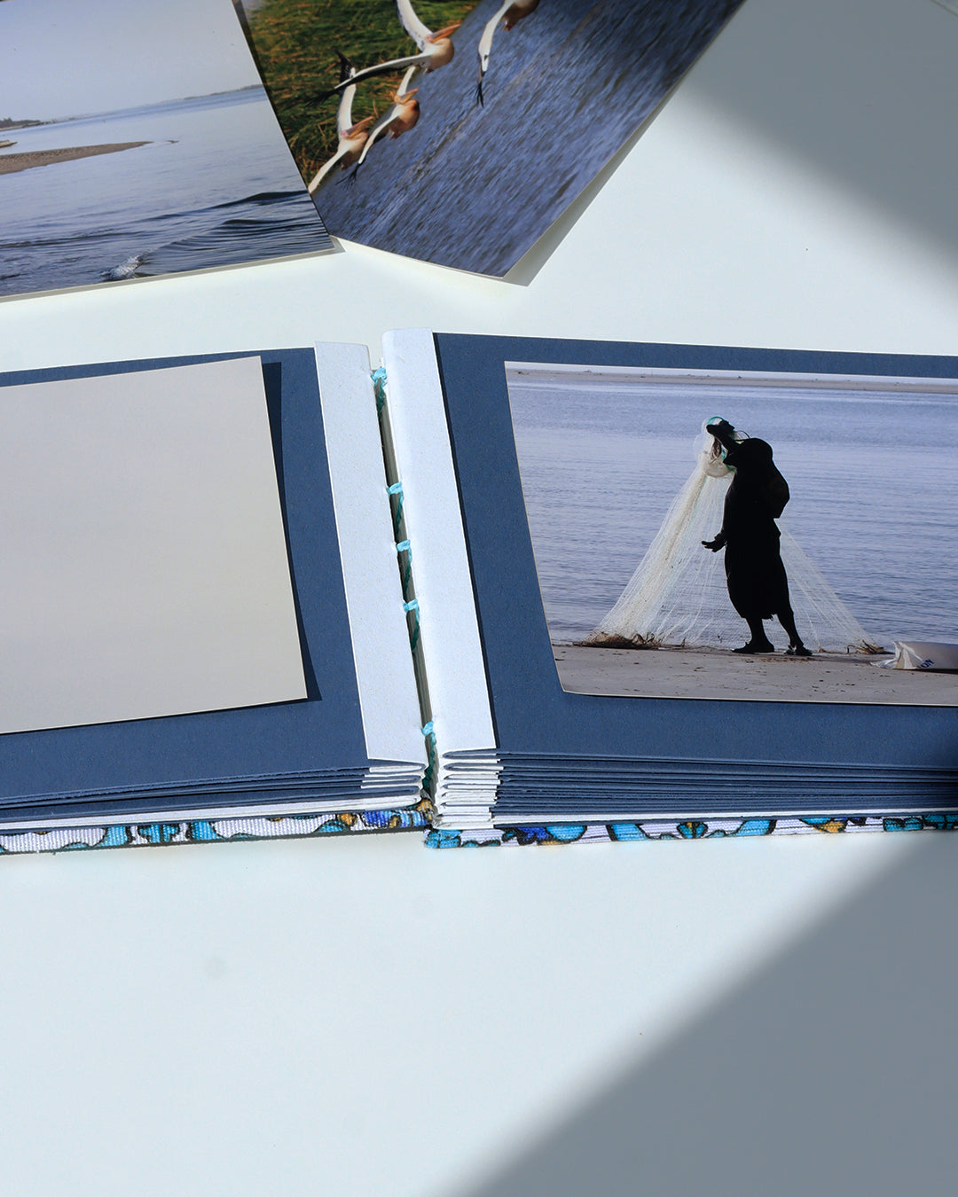 Album medio fotografia orizzontale | rilegatura copta | maioliche siciliane blu, azzurro e ocra