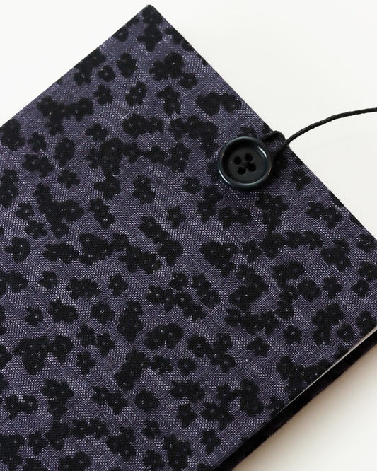 Album piccolo per foto Instax e Polaroid | formato quadrato con pagine sfilabili a due ante | copertina rigida in tessuto jeans con fiorellini neri