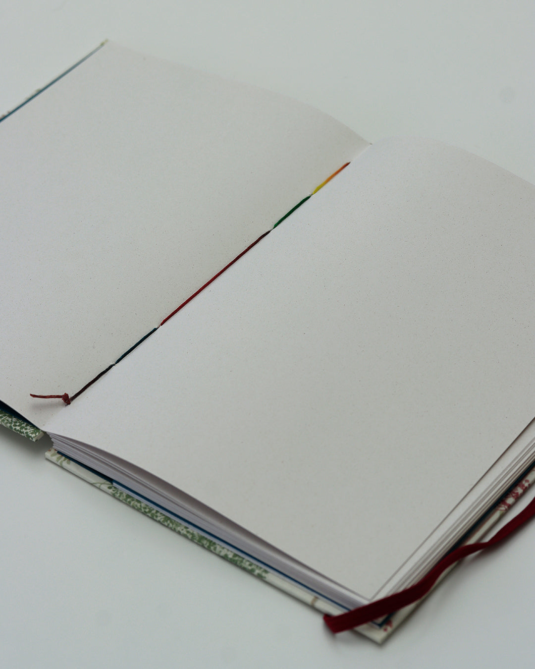 Quaderno Appunti, Formato A5, Algacarta, Ombrellifere con elastico e busta (Copia)