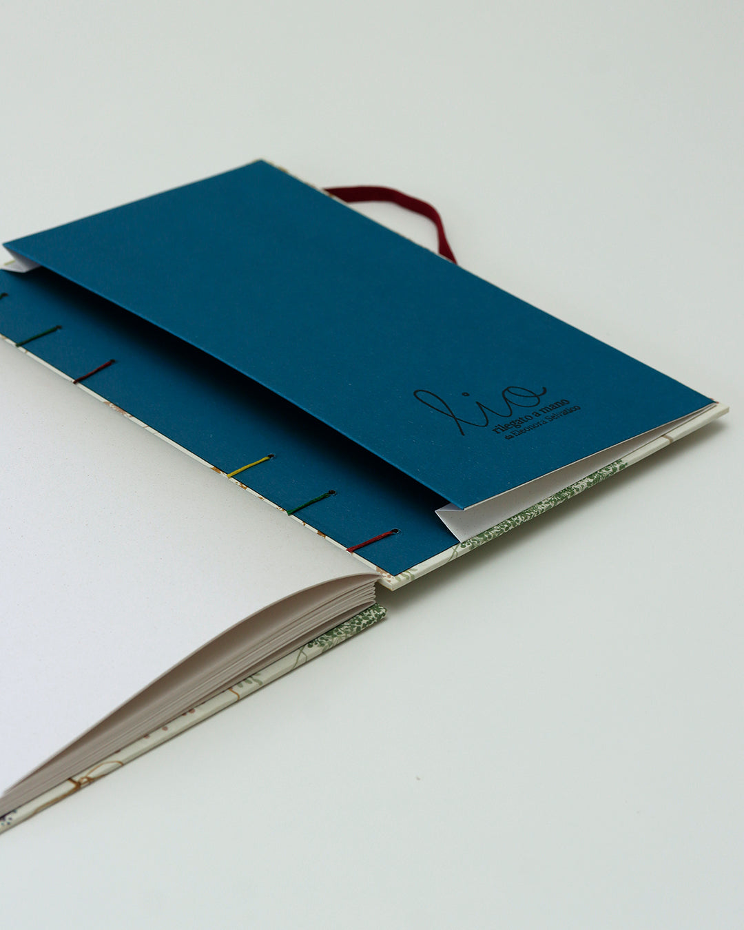 Quaderno Appunti, Formato A5, Algacarta, Ombrellifere con elastico e busta (Copia)