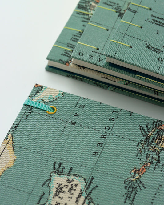 Quaderno Appunti Formato A5 Mappamondo con busta ed elastico