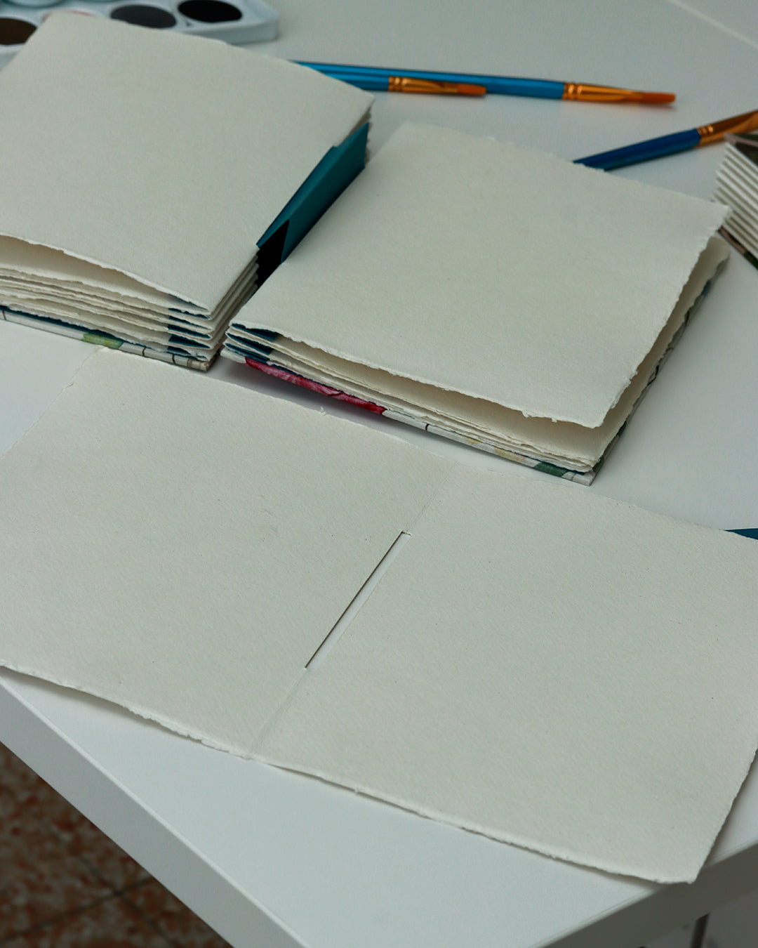 Quaderni per acquerello (carta fatta a mano Khadi, 100% cotone, 320 g/m2, grana medio-ruvida)