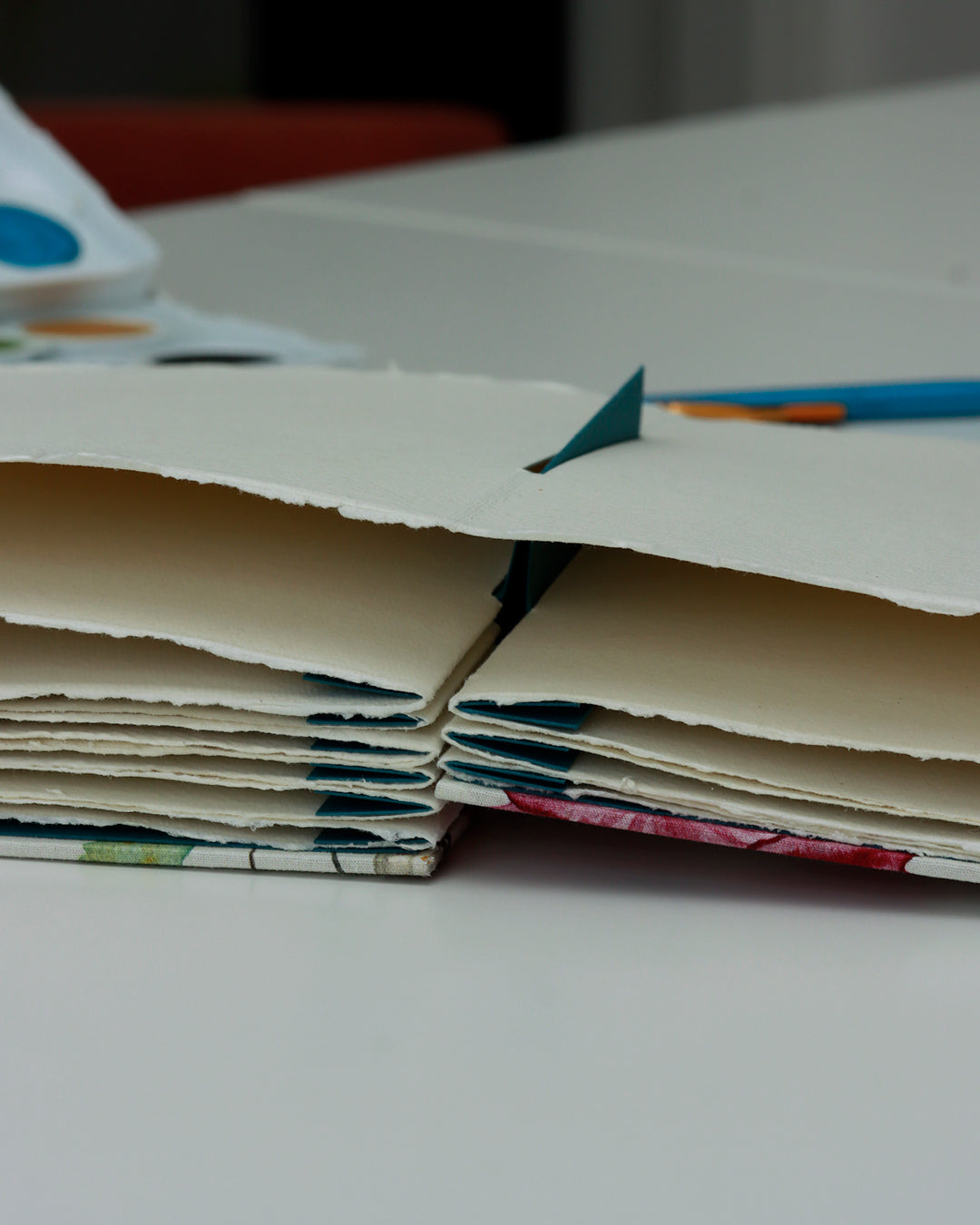 Quaderni per acquerello (carta fatta a mano Khadi, 100% cotone, 320 g/m2, grana medio-ruvida)