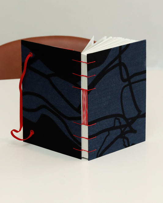 Agenda 2026 fili su jeans (mix copta e francese con elastico e busta)