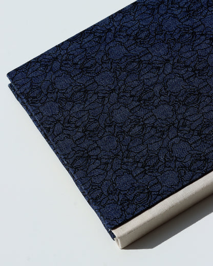 Quaderno A6 dorso quadrato (retto) stile bodoniano kraft avana jeans floreale nero
