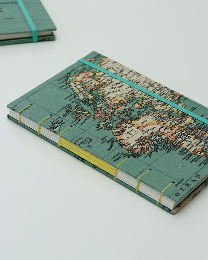Quaderno Appunti Formato A5 Mappamondo con busta ed elastico