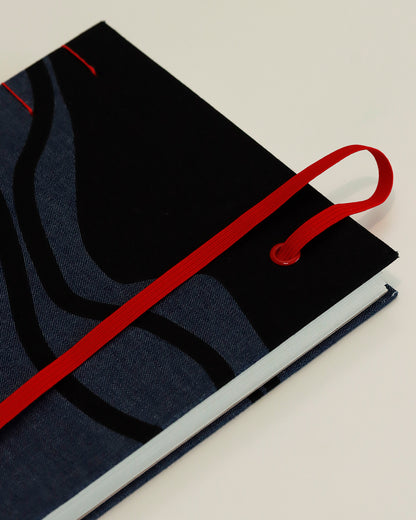 Agenda 2026 fili su jeans (mix copta e francese con elastico e busta)