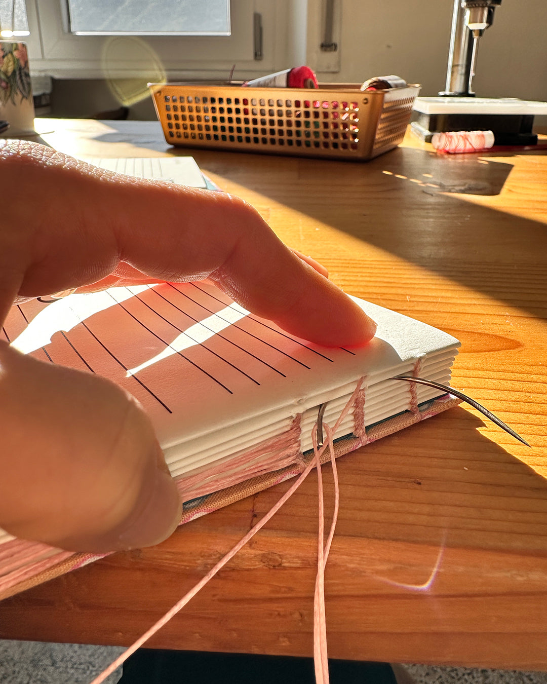 Agenda delle ricorrenze righe ondulate rosa (mix-copta francese con elastico)