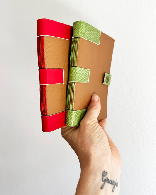Taccuino da viaggio copertina flessibile bi-colore in pelle mela vegana, Verde e Marrone