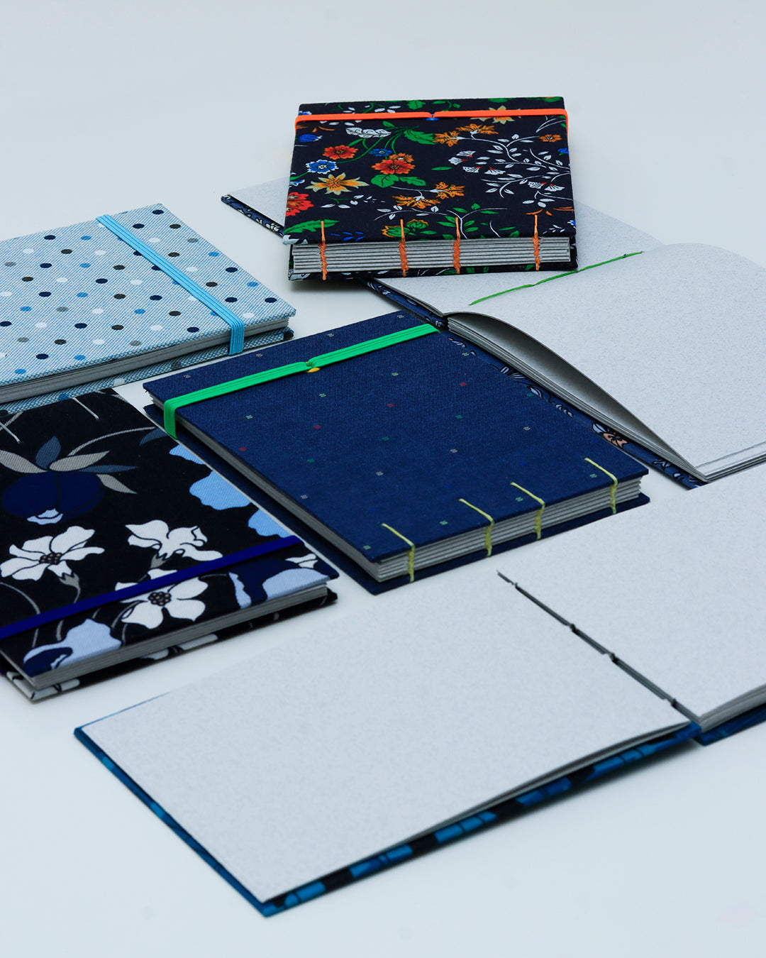 Quaderni tascabili Refashion blu (elastico)
