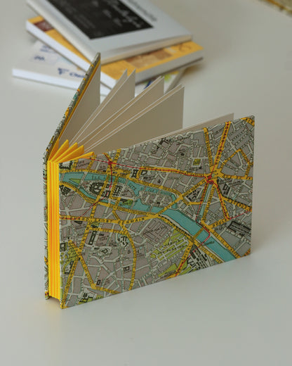 Album cartoline (illustrate) con mappa vintage Parigi 1922
