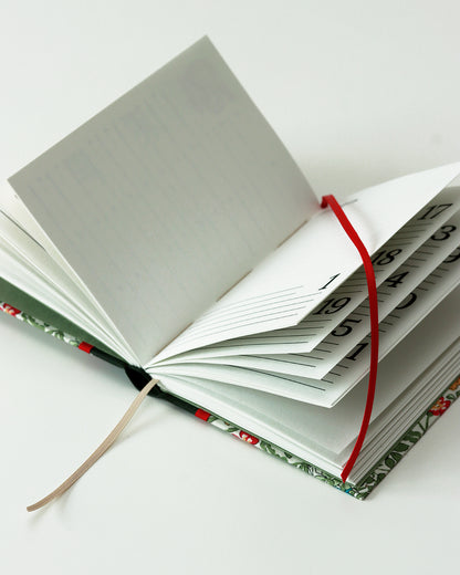 Agenda delle ricorrenze coniglietti tra narcisi e primule (dorso arrotondato)