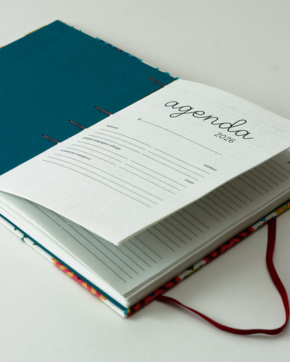 Agenda 2026 geometrie colorate (copta con elastico)