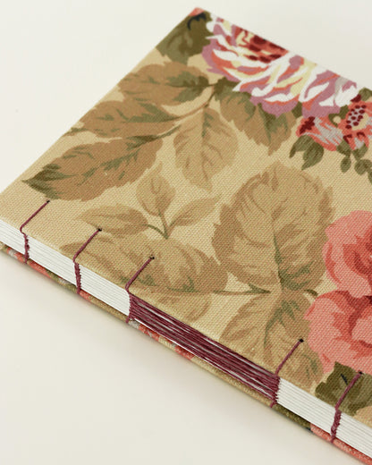 Agenda 2026 rose (mix copta e francese )