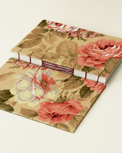 Agenda 2026 rose (mix copta e francese )