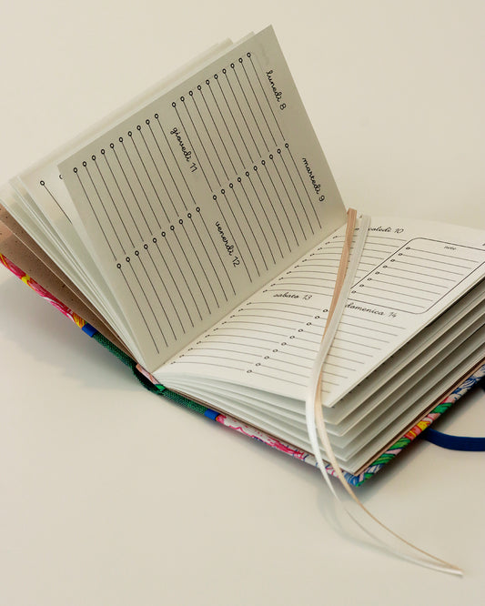 Agendina 2026 flora caraibica (dorso arrotondato con elastico e pagine bianche extra)