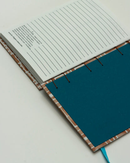 Agendina 2026 linee di caffé (copta con elastico)