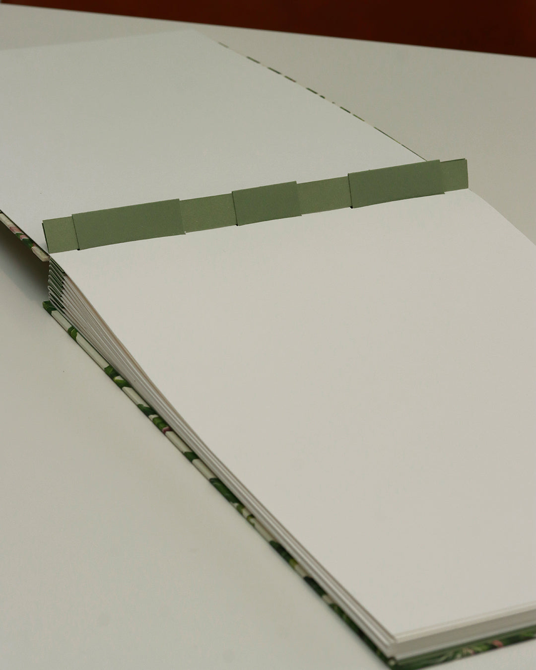 Quaderno grande Acquarello (Hahnemühle 100% cotone, cold pressed) Elleboro