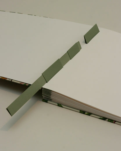 Quaderno grande Acquarello (Hahnemühle 100% cotone, cold pressed) Elleboro