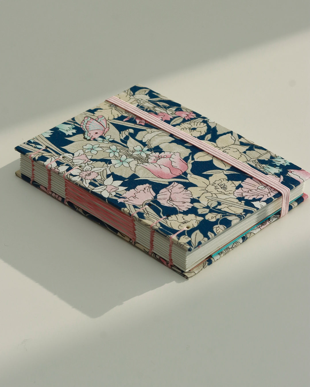 Agenda delle ricorrenze prato incantato blu (mix-copta francese con elastico e busta)