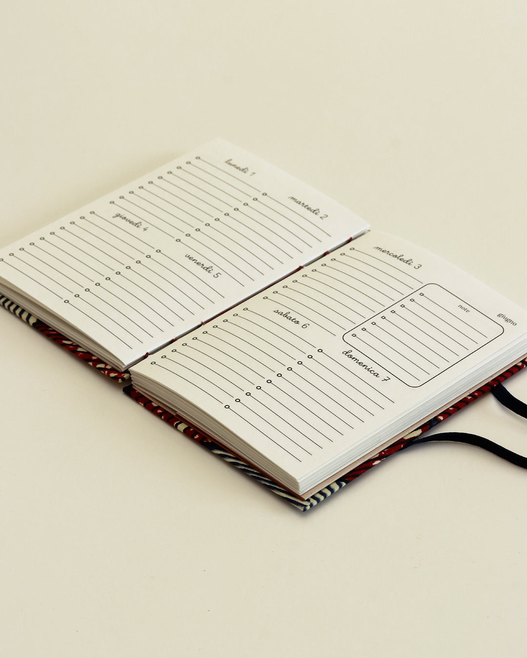 Agendina 2026 wax conchiglie blu e terra (mix copta-francese con elastico, busta e pagine bianche extra)