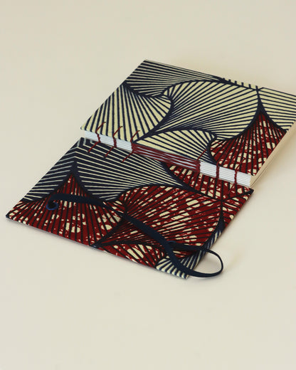 Agendina 2026 wax conchiglie blu e terra (mix copta-francese con elastico, busta e pagine bianche extra)