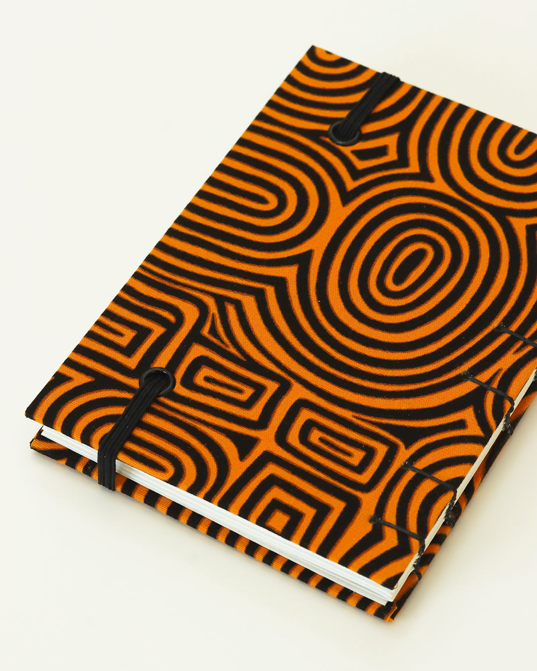 Agendina 2026 wax labirinto giallo e nero (copta con elastico e busta)