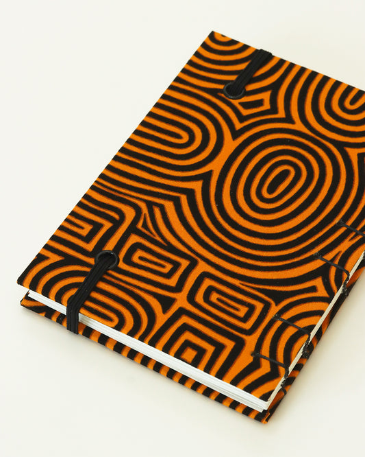 Agendina 2026 wax labirinto giallo e nero (copta con elastico e busta)