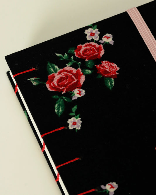 Agenda delle ricorrenze - rose (copta con elastico)