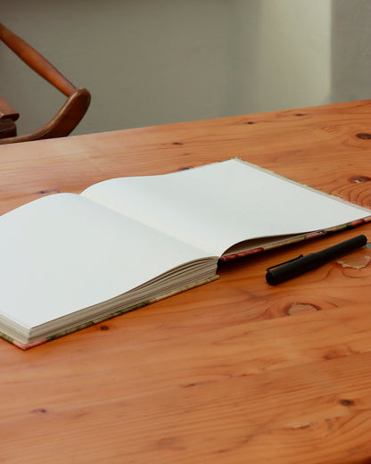 Quaderno guestbook quadrato con carta di birra rivestito con tessuto floreale