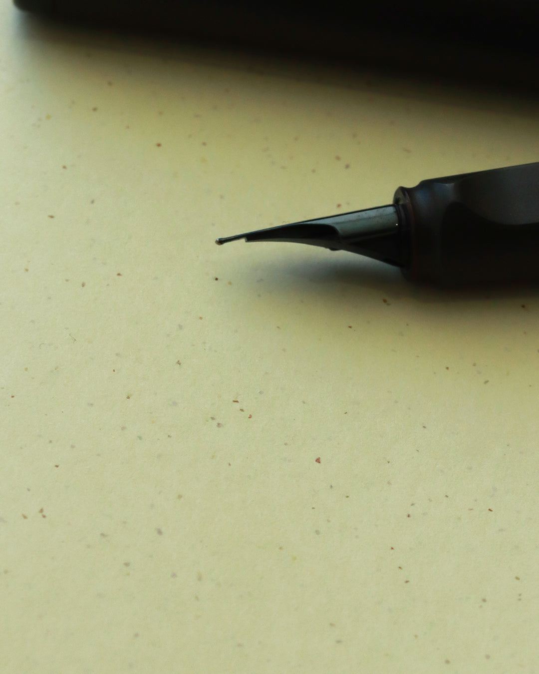 Quaderno da scrivania A4 con carta di birra Pilsner e mappa geografica vintage di Londra 1887