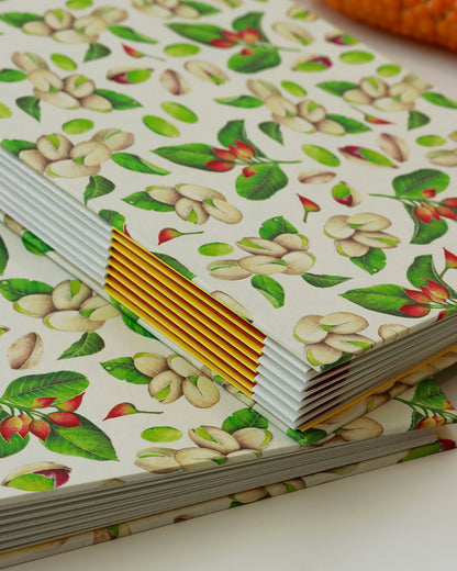 Ricettario A5 con carta di mais 🌽 | Carta decorativa Pistacchi