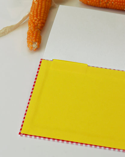 Ricettario A5 con carta di mais 🌽 | quadretti rossi